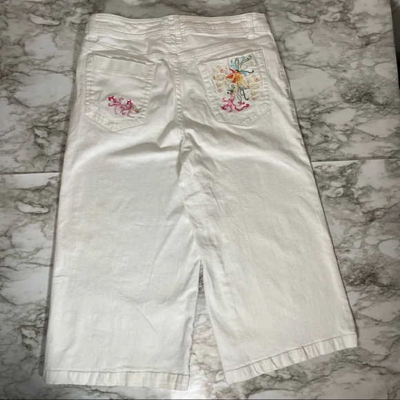 Bill Blass wide leg crop jeans, 6 - Picture 10 of 10